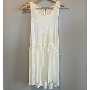 Vestique White Racerback Style Baby Doll Tank